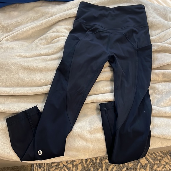 Lululemon leggings - Picture 4 of 4
